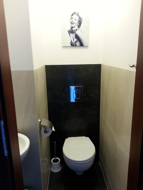 Pokoje W Apartamencie Danuta Gdynia Habitación foto