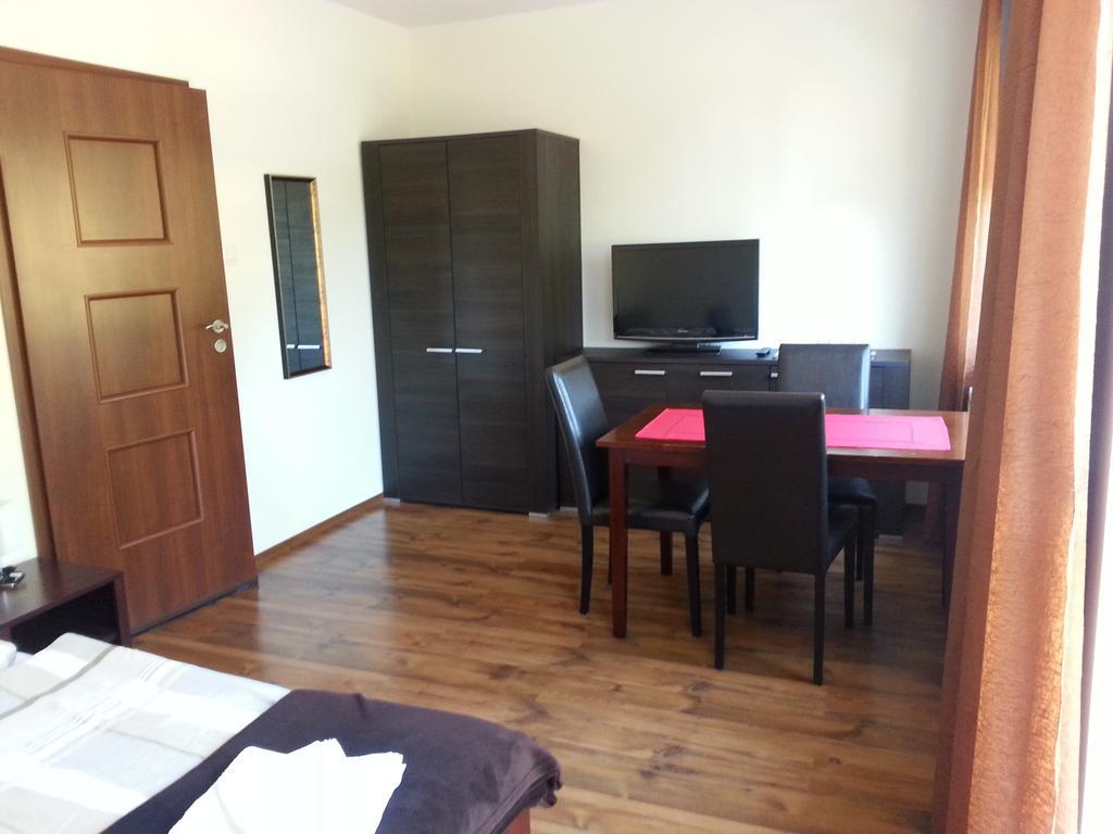 Pokoje W Apartamencie Danuta Gdynia Habitación foto