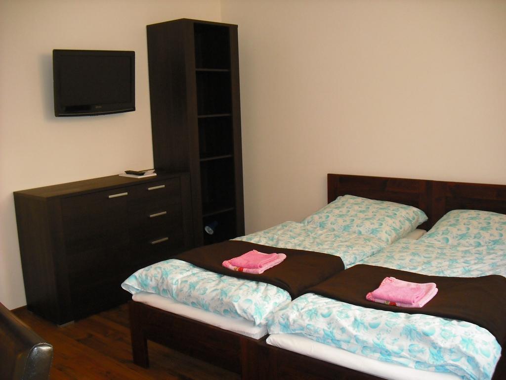 Pokoje W Apartamencie Danuta Gdynia Habitación foto